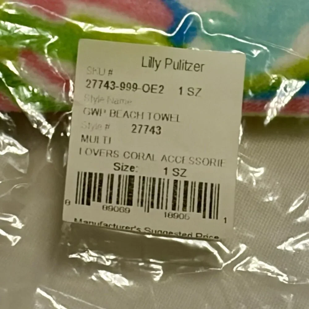 Lilly Pulitzer Beach Towel “Multi Lovers Coral” Print 30